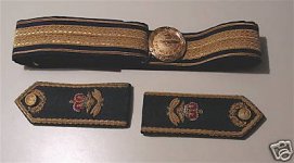 ceremonial-belt-shoulder-boards-canada-r-c-a_1_33fd8756e1d4816105bdc0fbb03a84f2.jpg