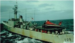 HMCS Ottaw Oct 1957 S-58 Trials.jpg