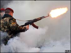 _46705024_kalashnikov4_226_afp.jpg