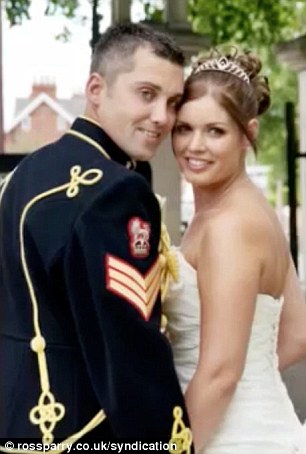 article-2211353-154B9FD7000005DC-950_306x454.jpg