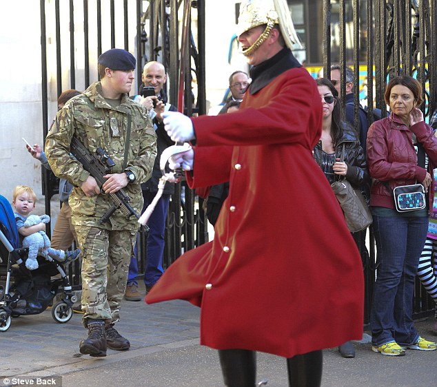 1414518924563_wps_14_armed_soldiers_on_Streets.jpg