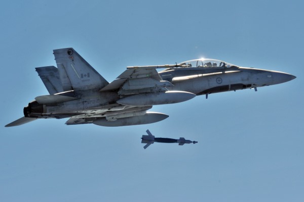 canadian-cf-18-600x400.jpg