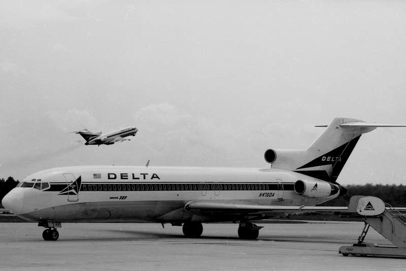 Delta_Air_Lines._Boeing_727-200.CAE.70%27s.jpg