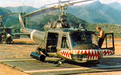 uh1-009.jpg