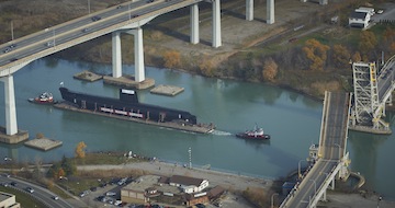 McKeilSub-322-crop.jpg