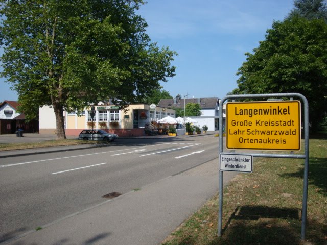 PMQs+Lahr+Kippenheimweiler+Langenwinkel+21+July+2010+016.jpg