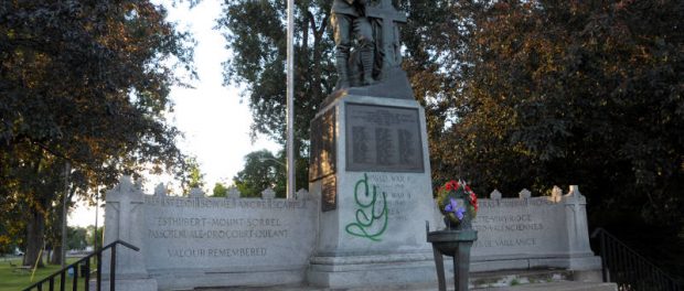 Vandal-Cenotaph-Jul1016-01-Edited-620x264.jpg
